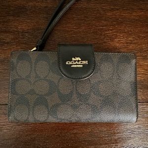 Coach signature wallet